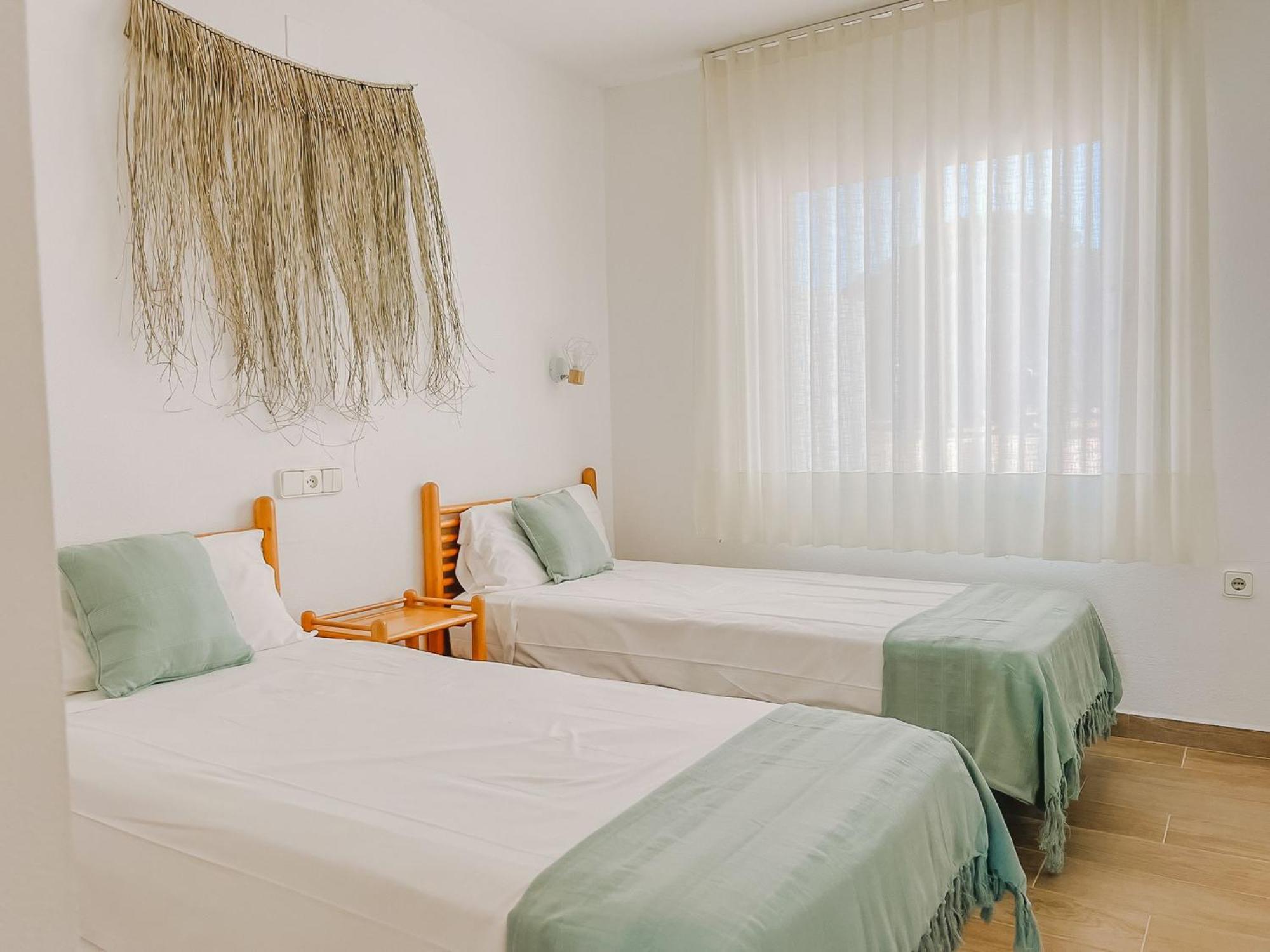 Apartamentos Sol Naixent Ла-Амеллья-де-Мар Экстерьер фото